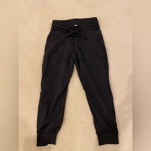 Girls lululemon studio joggers